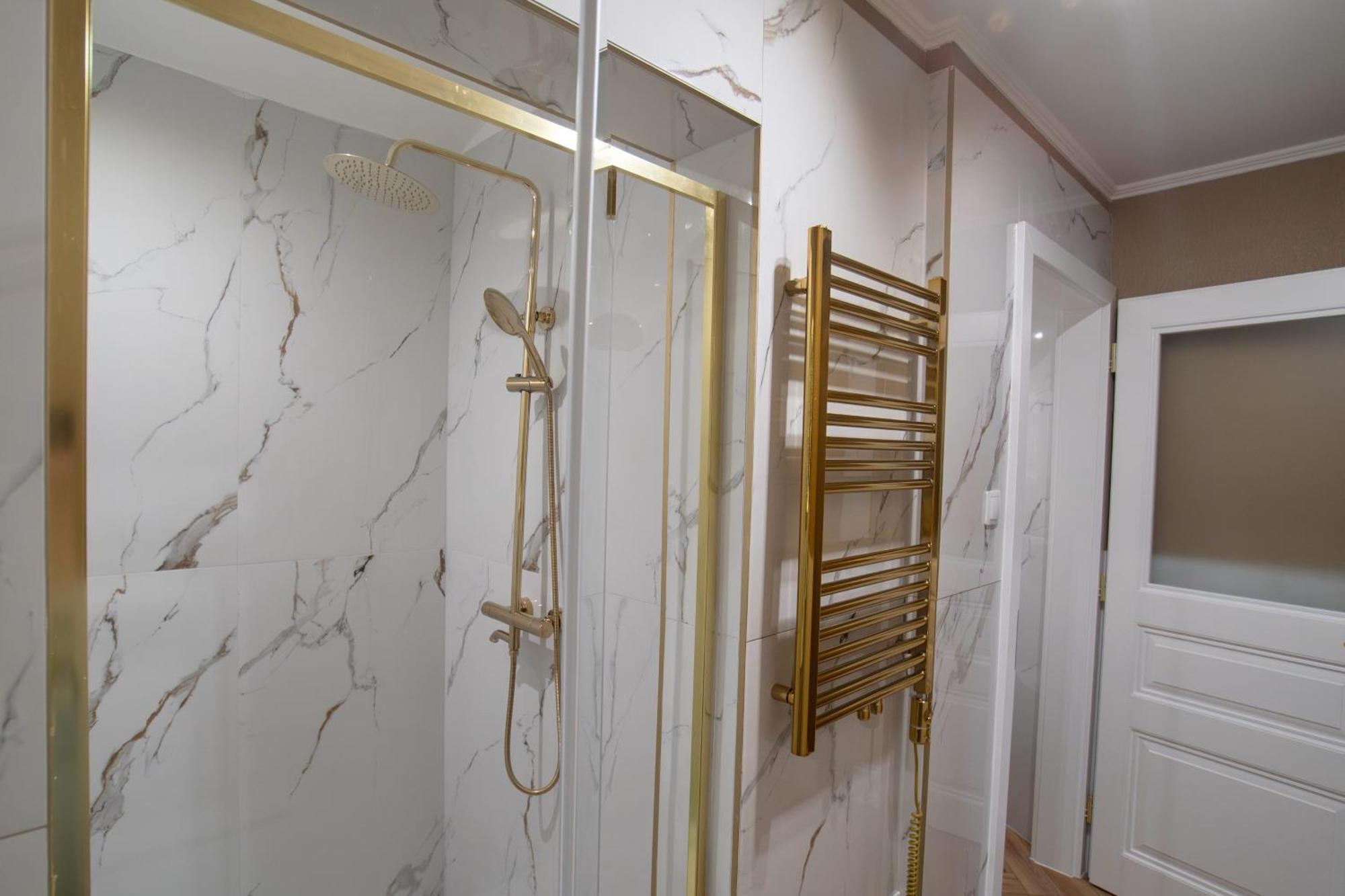 Harmonia Palace * בודפשט
