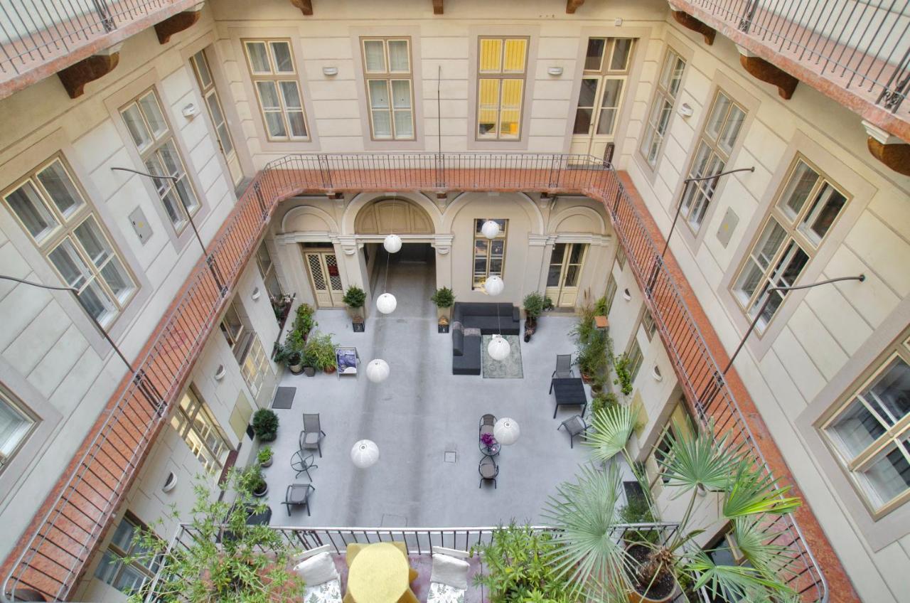 Harmonia Palace Будапешт